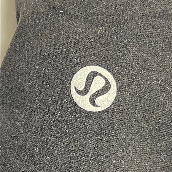 Lululemon Align Curve Seam High-Rise Short - Picture 7 of 10